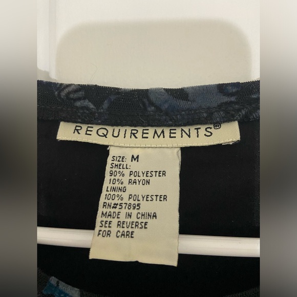 Vintage Requirements Short Sleeve Blouse - Picture 2 of 5